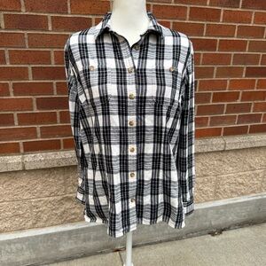 Duluth Trading Co Free Swingin’ Plaid Flannel Shirt - Size M